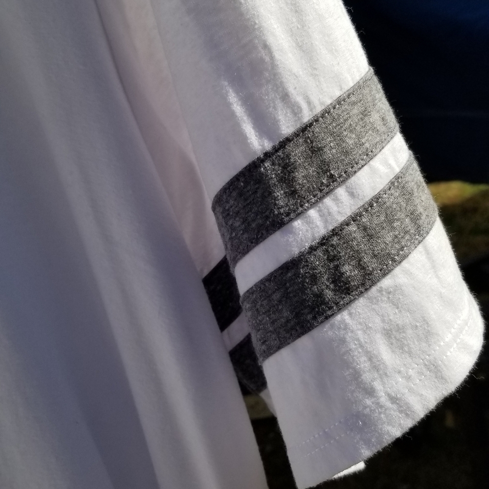 Perfect tee - Picture 2 of 4